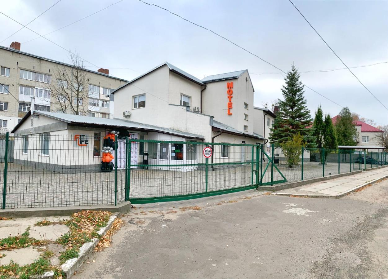 Комплекс Fit Life Motel Brodi Kültér fotó